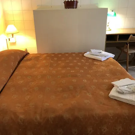 Alex Hostel
