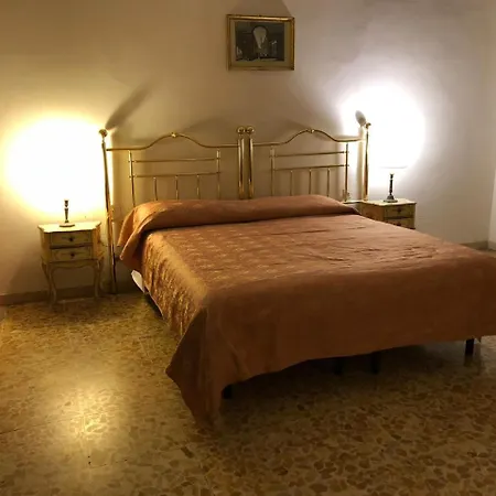 Hostel Alex